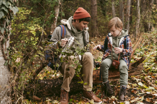 Hiking with Little Ones: Essential Gear and Tips for Family Trails